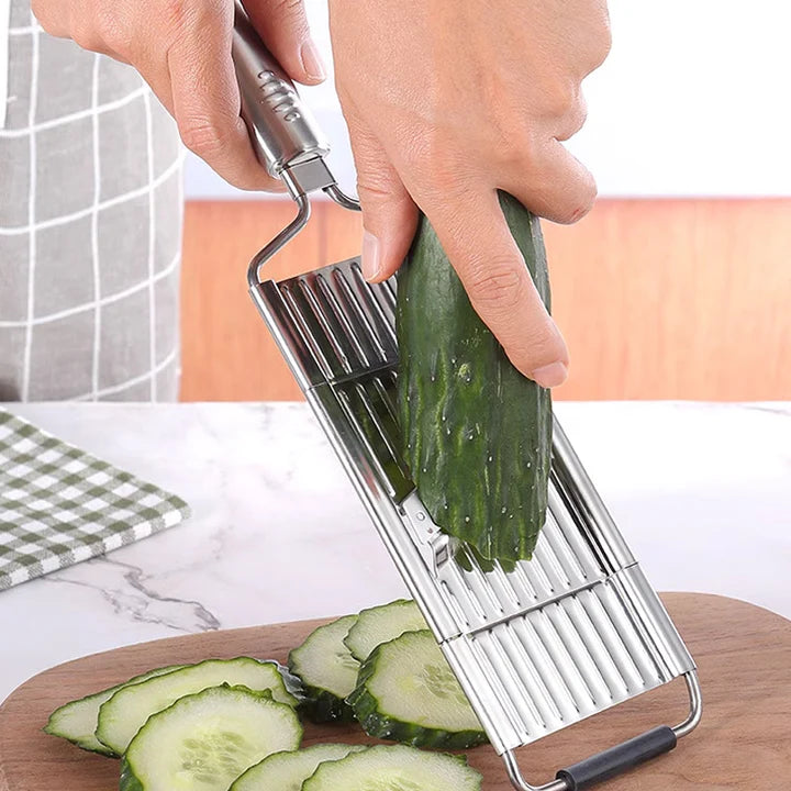Multi-purpose vegetable cutter