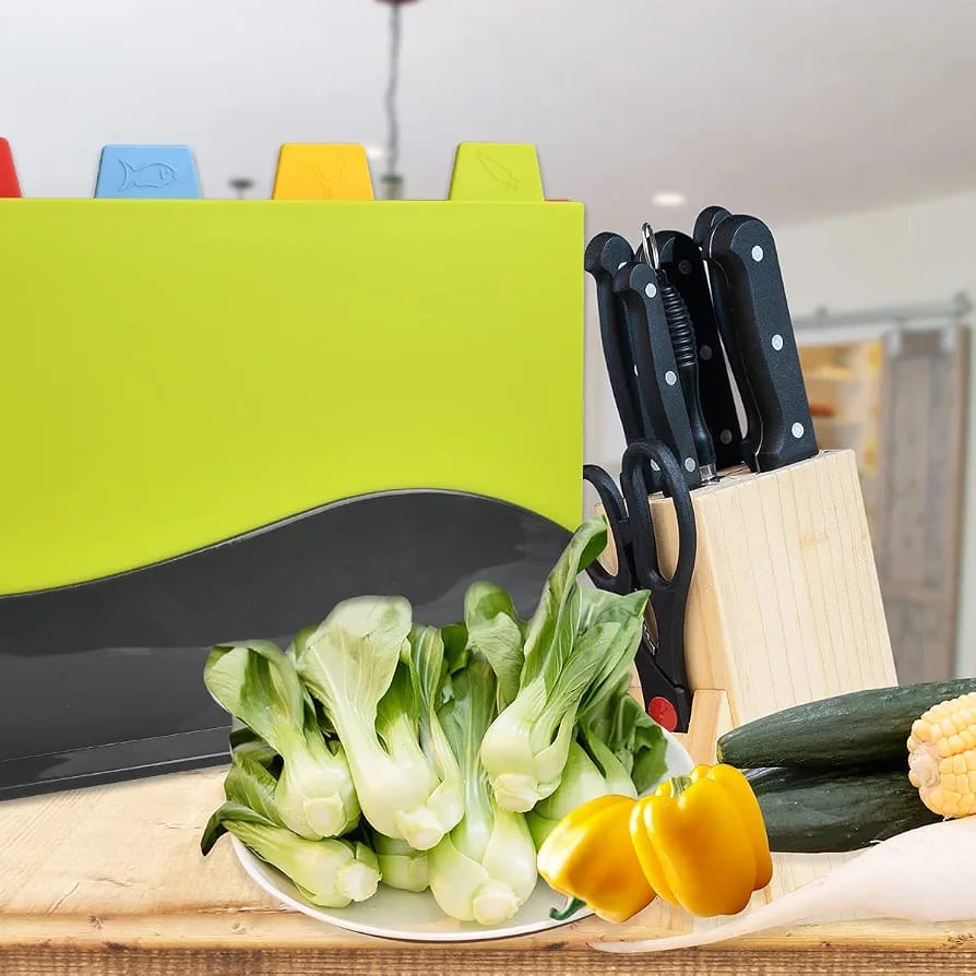 4pcs plastic chopping board set
