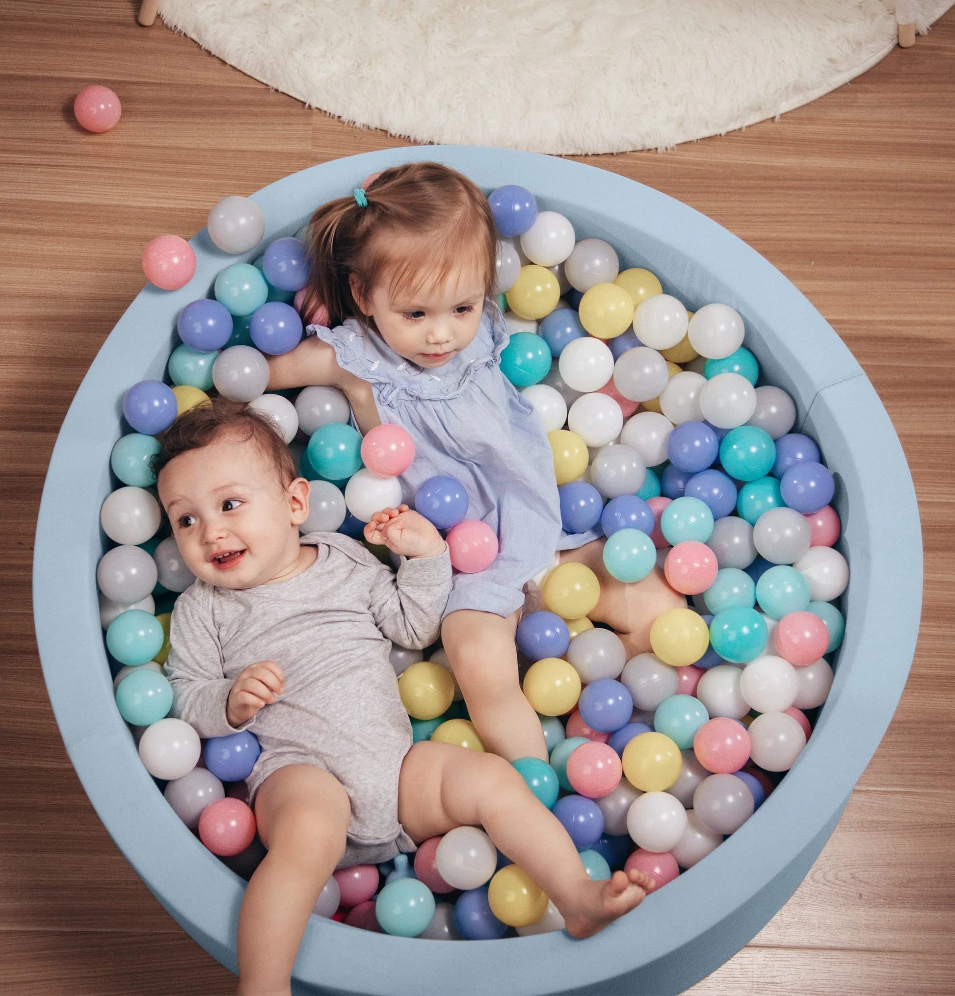 Ball Pit with Balls