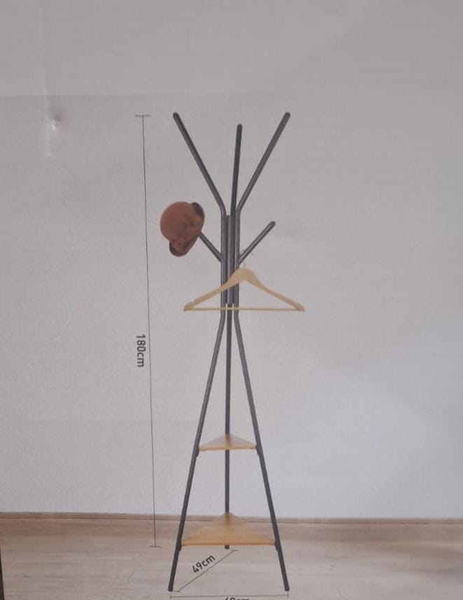 Portable clothes hangers
